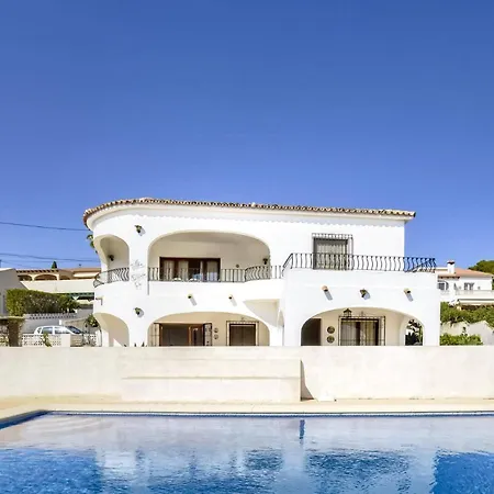 Villa Pilar *