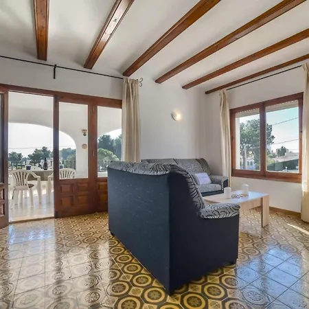 Pilar Villa